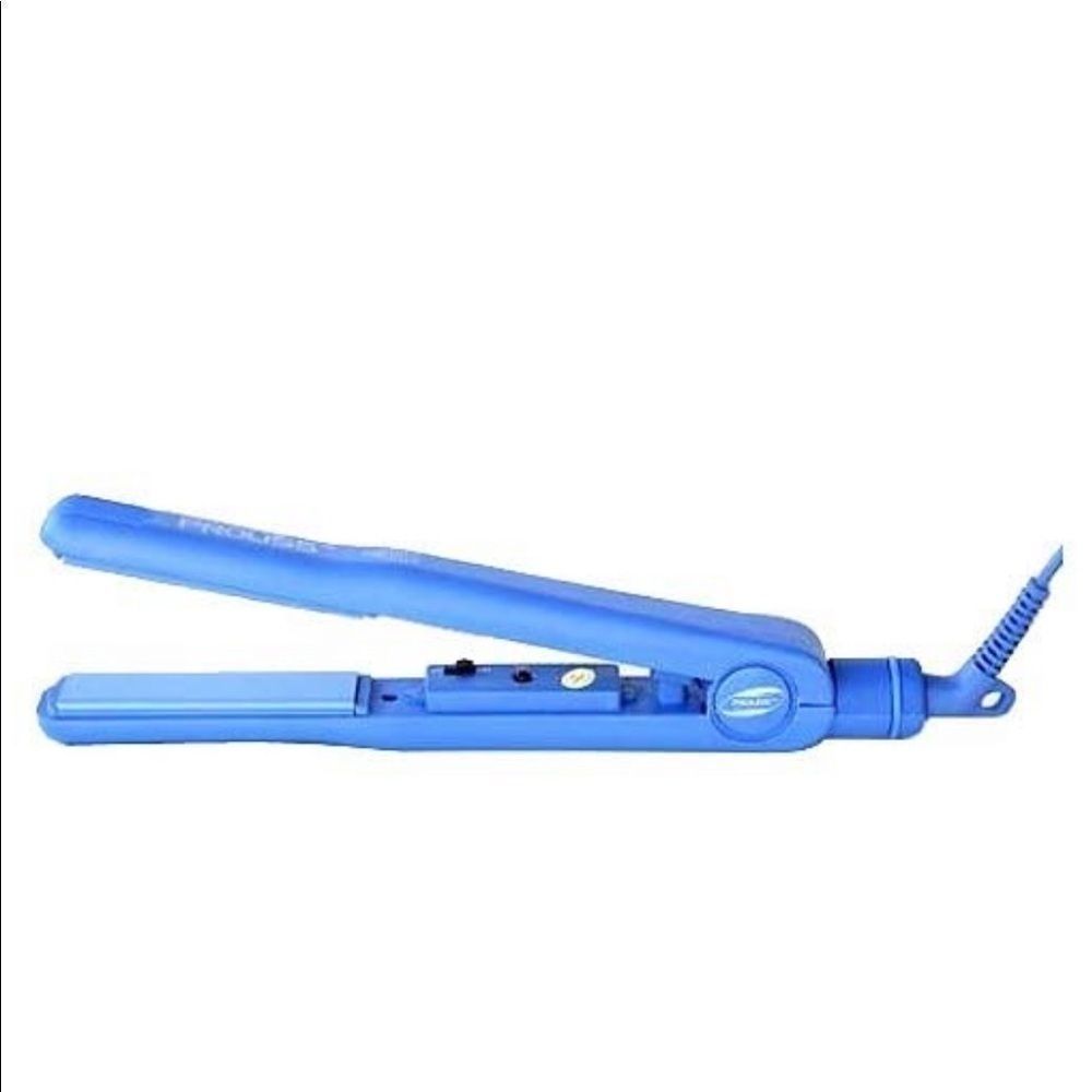 Proliss professional hair straightener